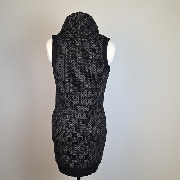 Ruelle Sleeveless Knit Tunic Sweater Dress Black Patterned Size S Made in Canada - Picture 5 of 7